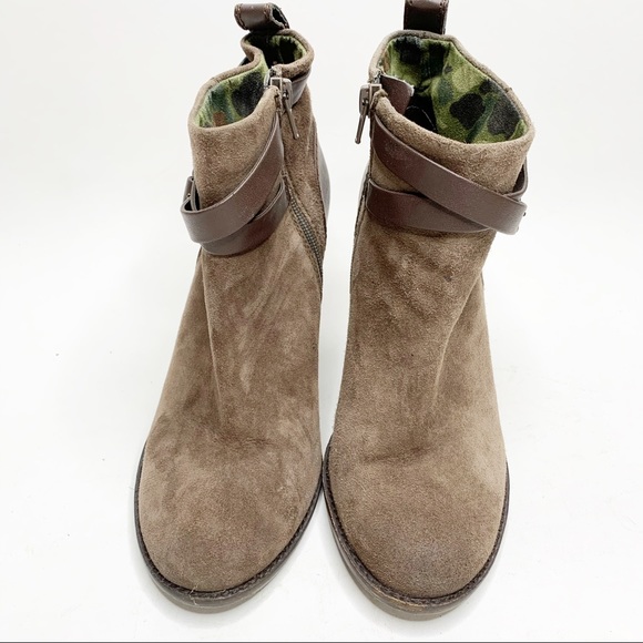 Lucky Brand Suede Ankle Booties Criss Cross 7.5 - Picture 3 of 7